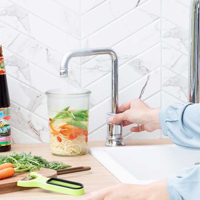 Classic Nordic Square single tap chrome